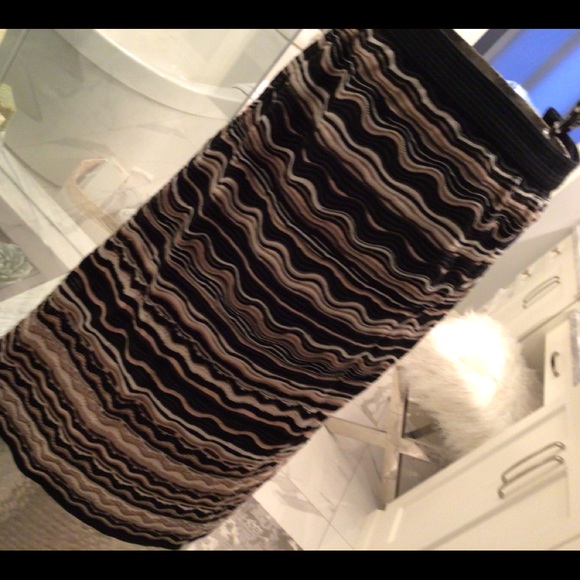 COPY - Vintage missoni skirt knee length size 40 or a small black knit final pr… - Picture 6 of 13